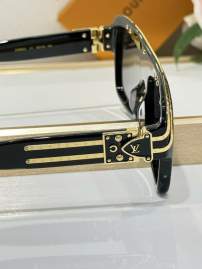 Picture of Louis Vuitton Sunglasses _SKUfw76368000fw